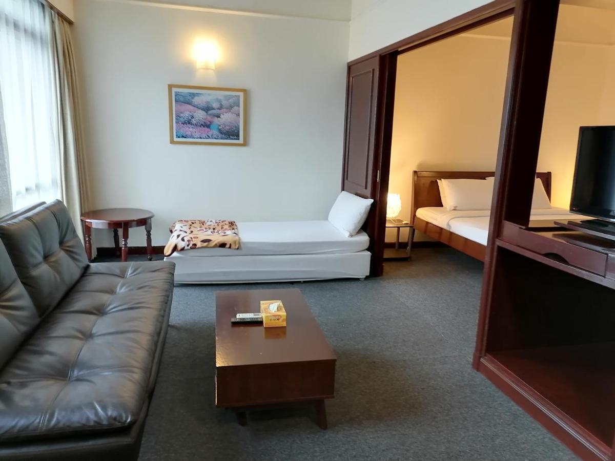 Town Place Apartments At Times Square Kl Куала-Лумпур Экстерьер фото